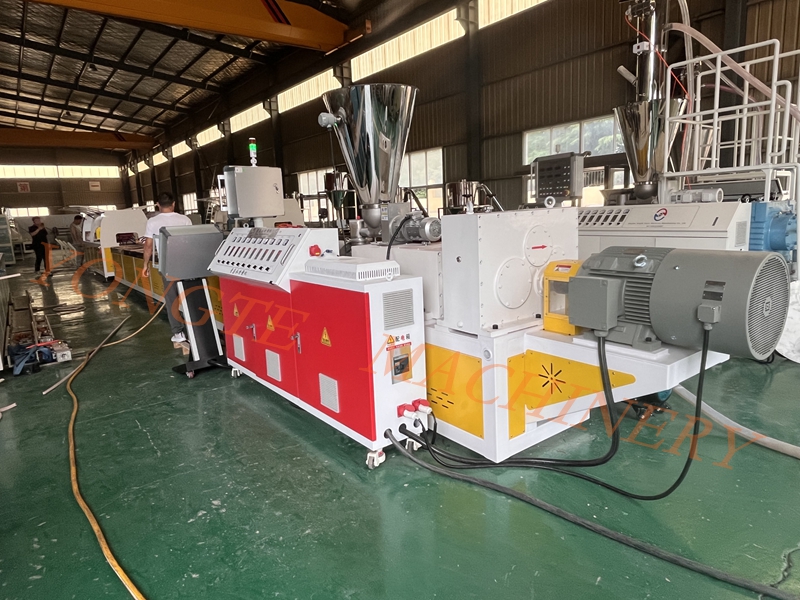 Quam solvere productio quaestio de PVC cable canalibus? Yongte plastic machinery praebet innovative solutions