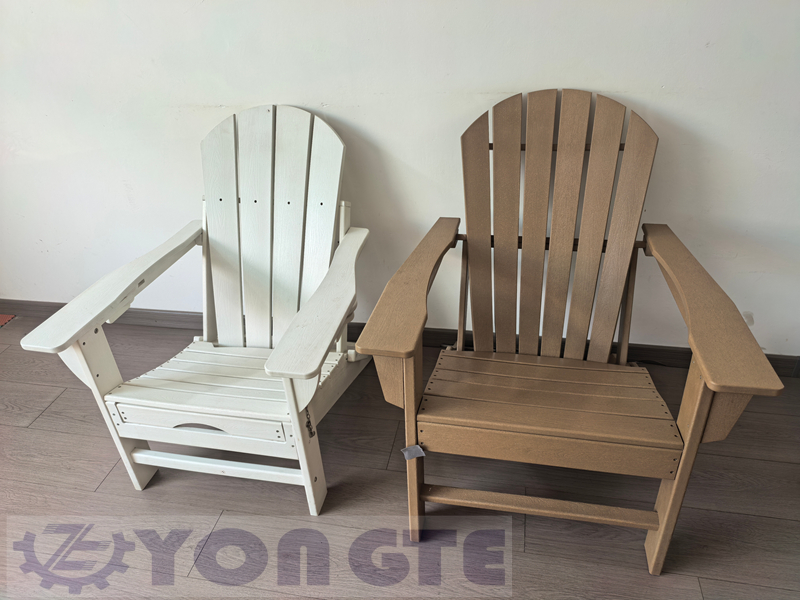 Abdicavit plastic utres transformed in popularis lignum, plastic litore chairs
