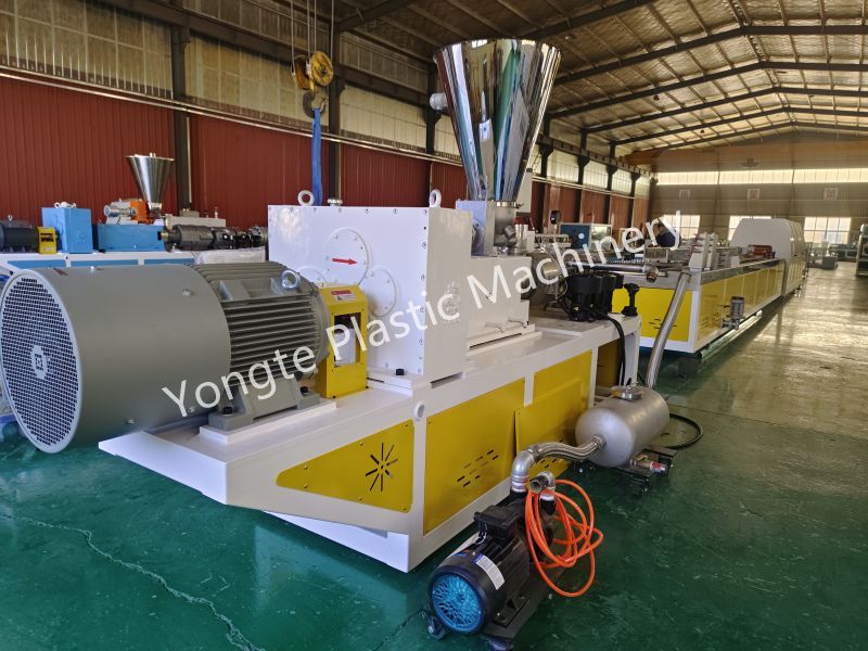 Extrusion Machine Making WPC Door Frame