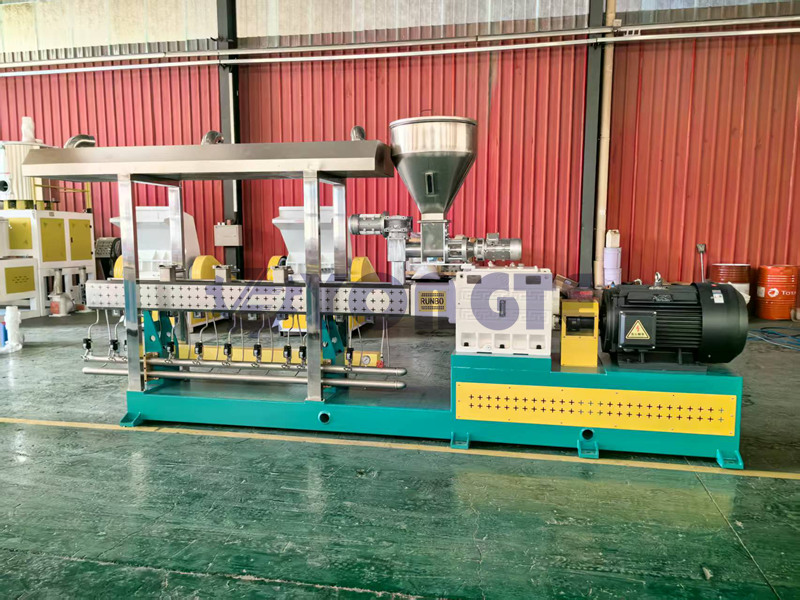 Parallel geminus stupra extruder ad plastic granicula machina