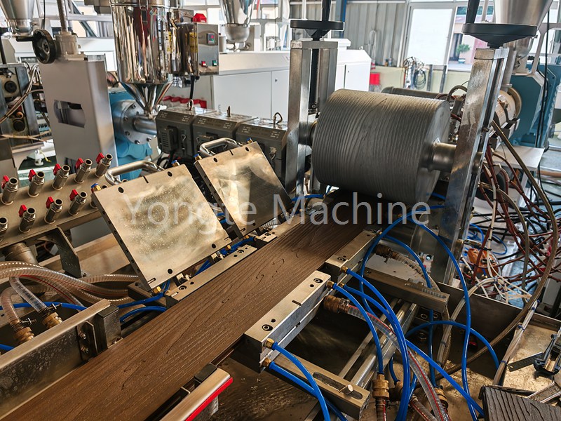 WPC DECKING online 3D CALDASING Machina