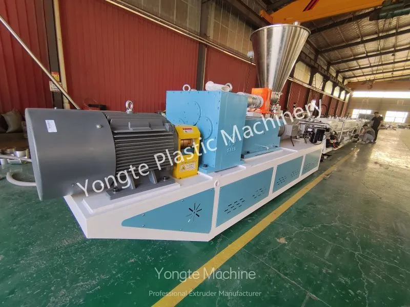 Yongte PVC tibia instrumento feliciter transportavit in Africam