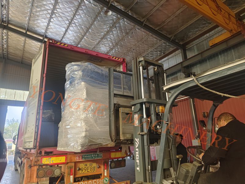 Yongte Plastic Machinery WPC portae panel apparatibus prodit in Saudi forum