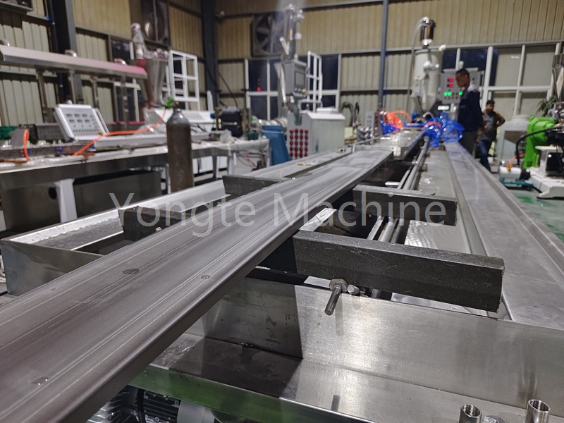 Magia convertens vastum in thesaurum, yongte plastic ligna machina