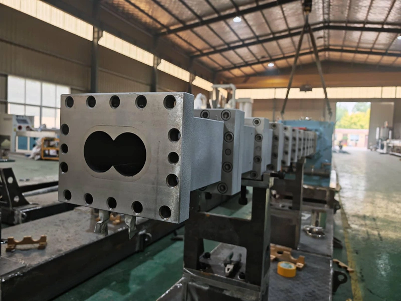 WPC Granulation Apparatus in productione pro Market Europa