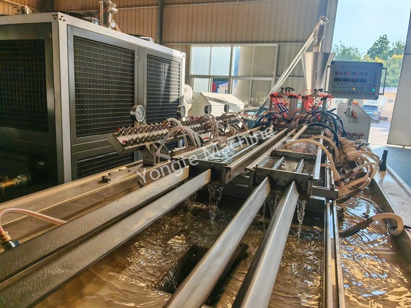 IV-Cavity plastic Profile extrusionem Machina Transit Strict II-Hora continua stabilis operatio acceptatione Test cum Recycled Materias compositas