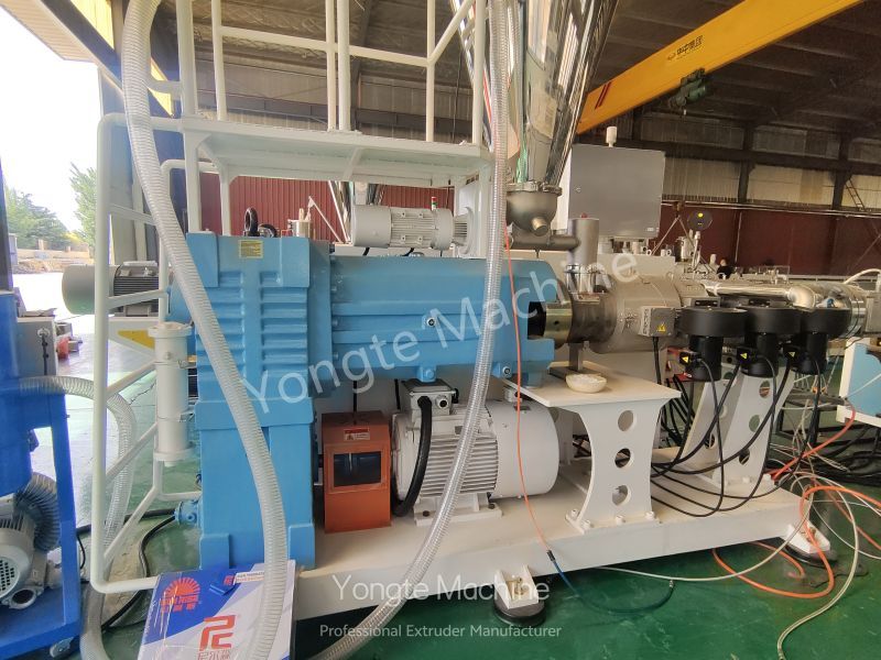 Conicus Didymus stupra Extruder Machina