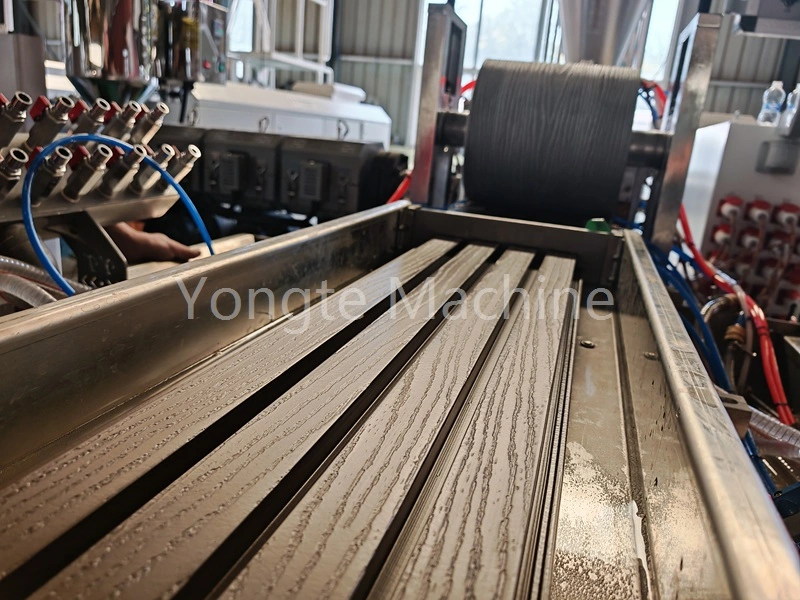 Plastic Vastum et Lignum compositum SOLUTIO Plastic Vastum et Lignum compositum SOLUTIO