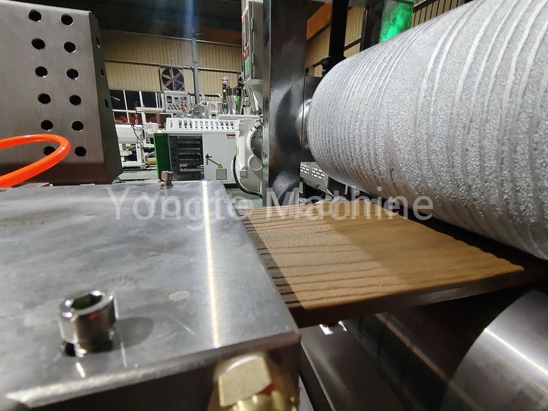 WPC Decking Machina
