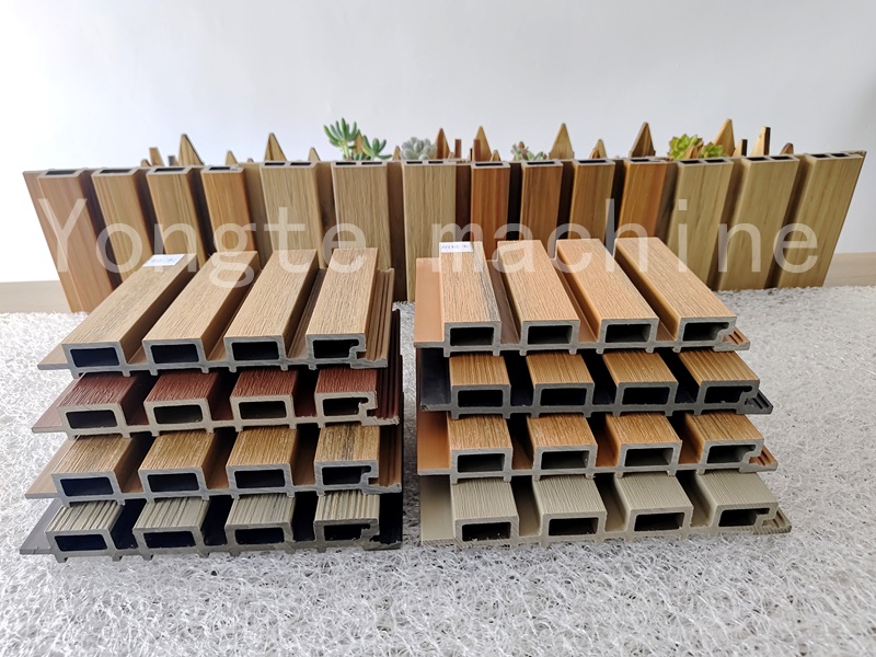 WPC Tolled Wall Panel extrusionem machina
