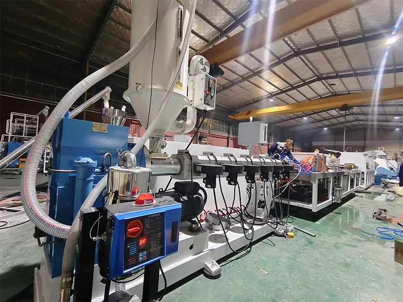 Yongte Plastic Lamberti Machina pro Indian Customer - Conversus meminisset dignissim in Dura Wood-Alius Profile